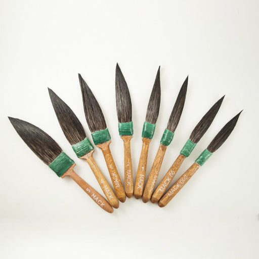 Mack Brushes MACK 20-000 20 Series Squirrel Hair Sword Striper Touch-Up Brush, #000 Brush — view 2