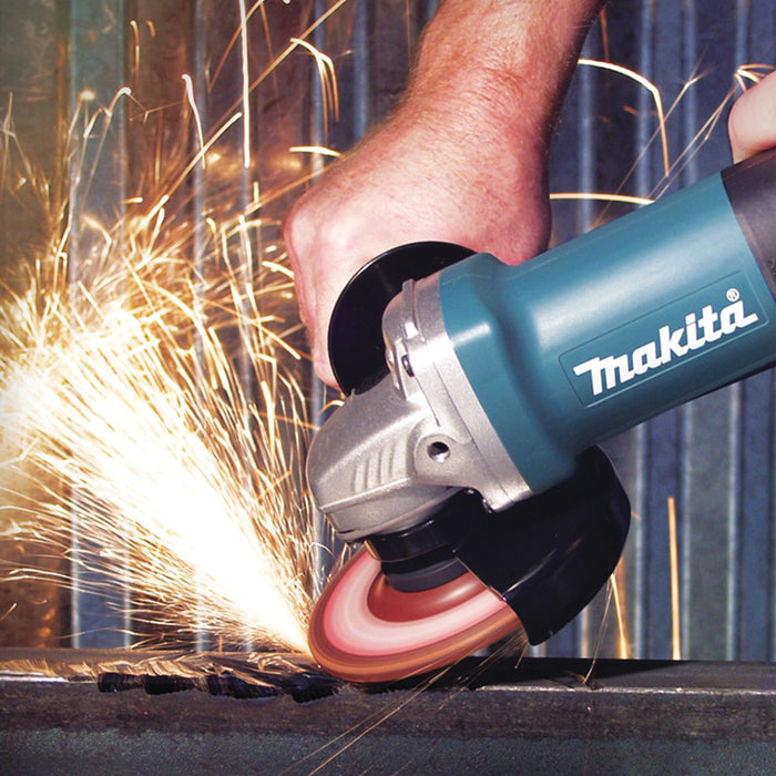 Makita Tools Makita 9557PB Paddle Switch Angle Grinder, 4-1/2 in Dia Wheel, 5/8 in - 11 Spindle, 120 — view 2