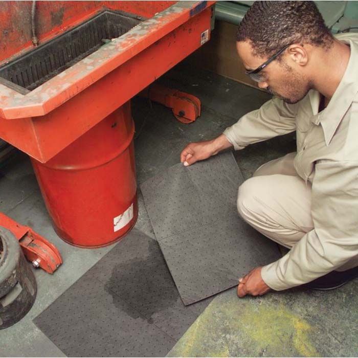 New Pig Pig MAT135 Lightweight Absorbent Mat Pad in Dispenser Box, 20 in L x 15 in W, Up to 22 gal p — view 3